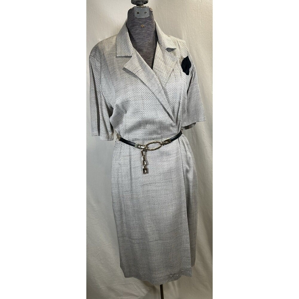 Liz Claiborne Size 10 Dress Wrap Style Dress Without Belt